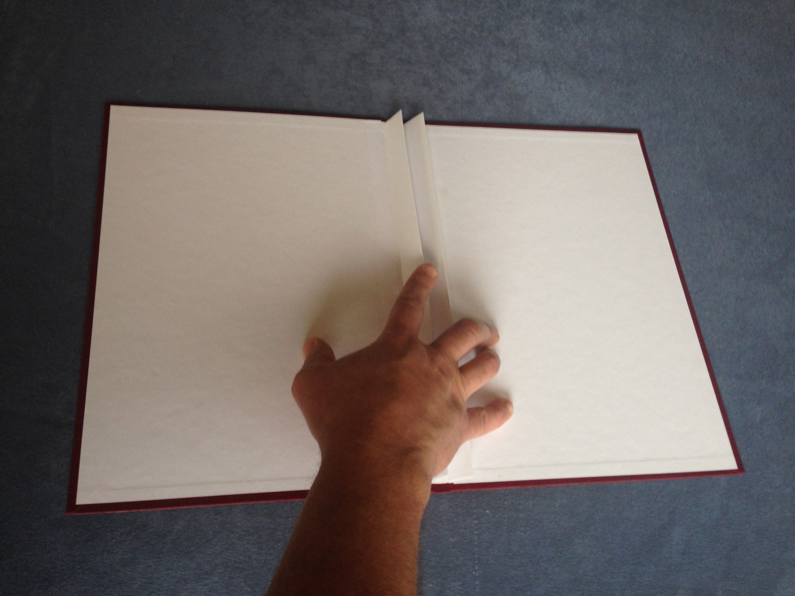 Переплет бесканальной обложкой - альтернативный вариант классическим видам твердого переплёта