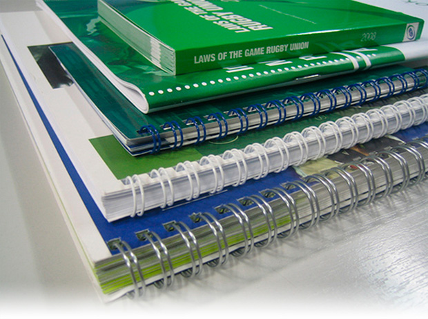 Возможные варианты переплета  диссертаций и дипломов.